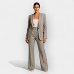 Kleio – Elegantni komplet sa kaputom i pantalonama