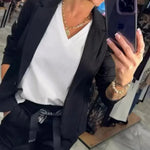 Adriana – Elegantni komplet sa blejzerom i pantalonama