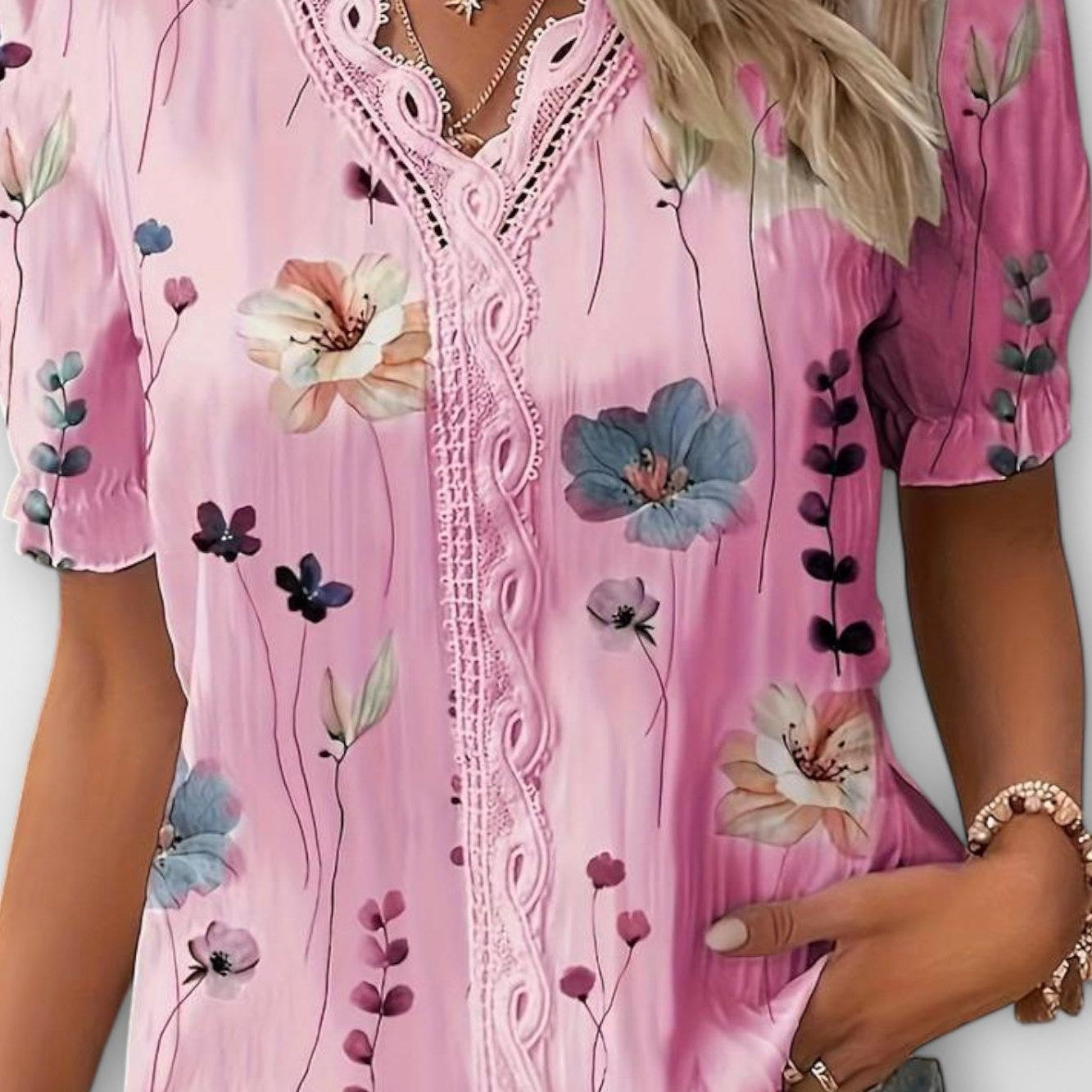 Bruna - Elegantni top sa V-izrezom u obliku srca