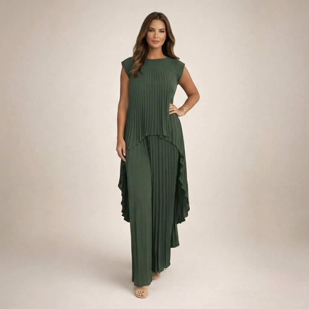 Aldina – Elegantni dvodelni plisirani komplet