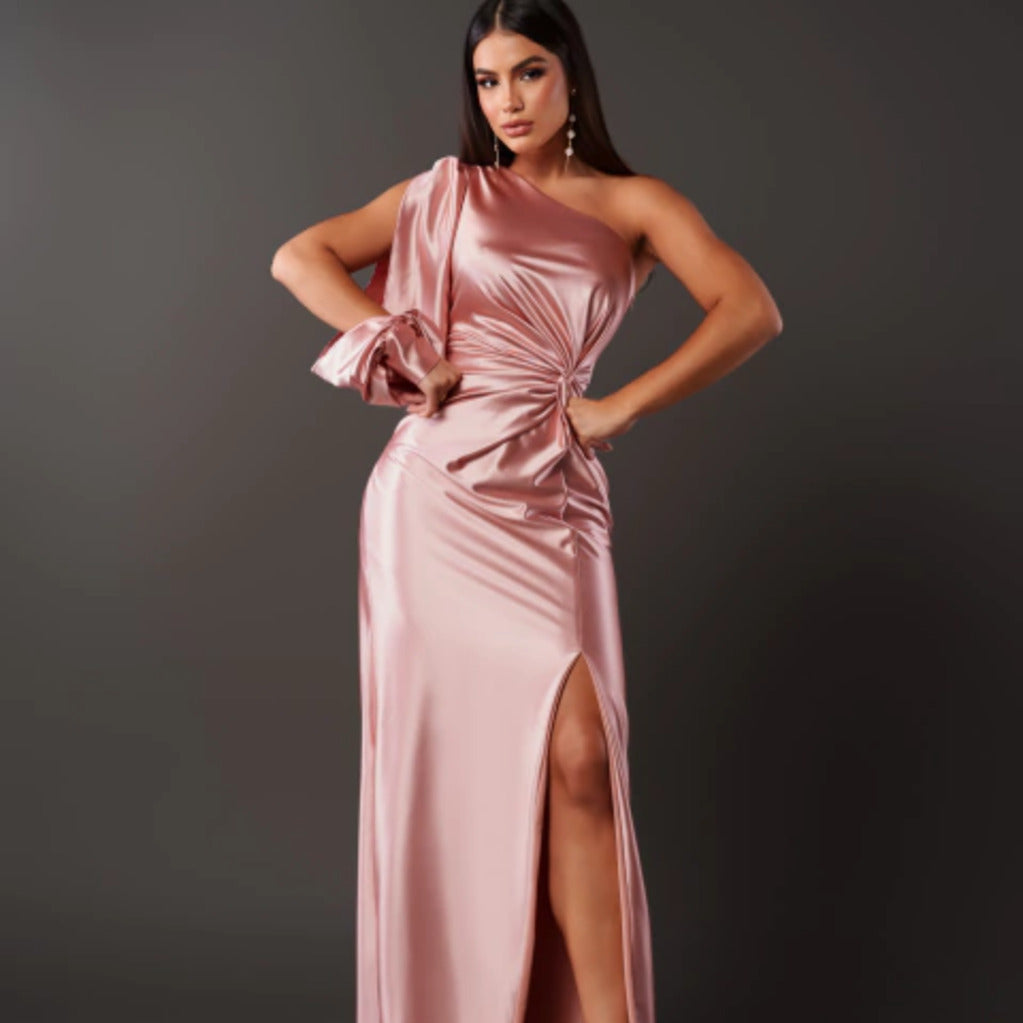 Anna - Elegantna haljina za žene sa lijepom siluetom