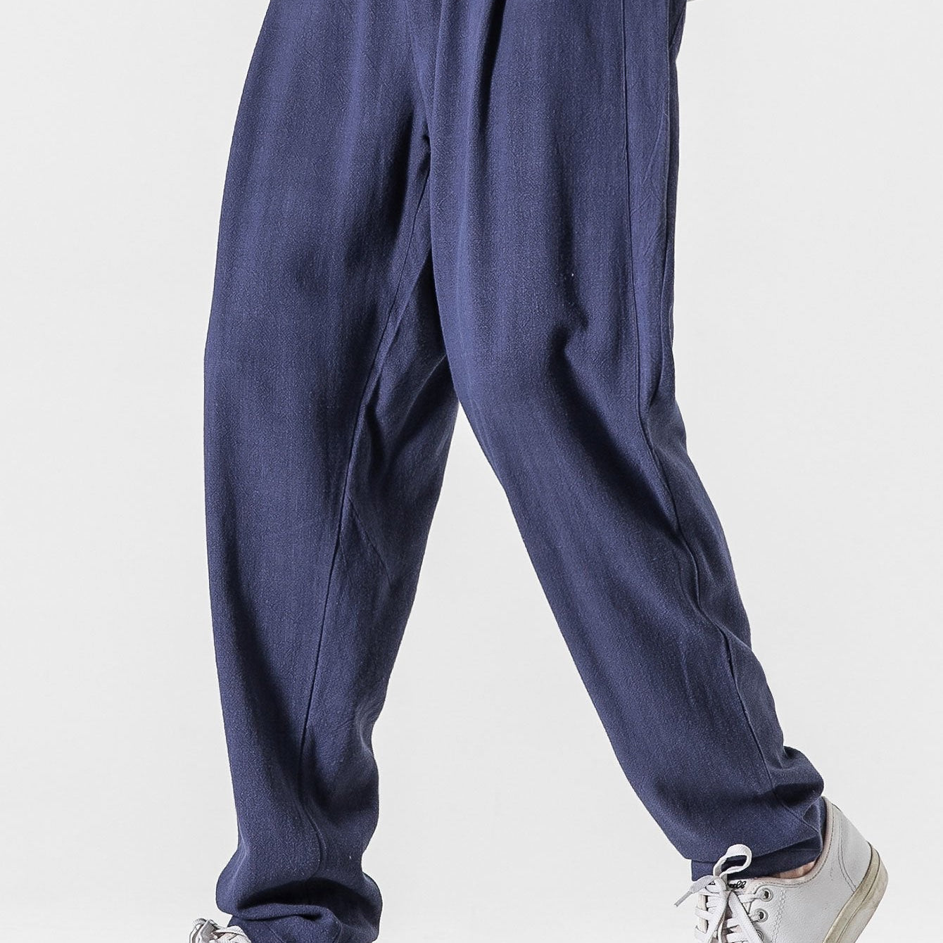 Opuštene pamučne pantalone