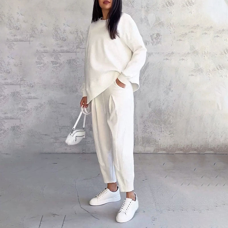 Rose – Minimalistički komplet sa bluzom i pantalonama
